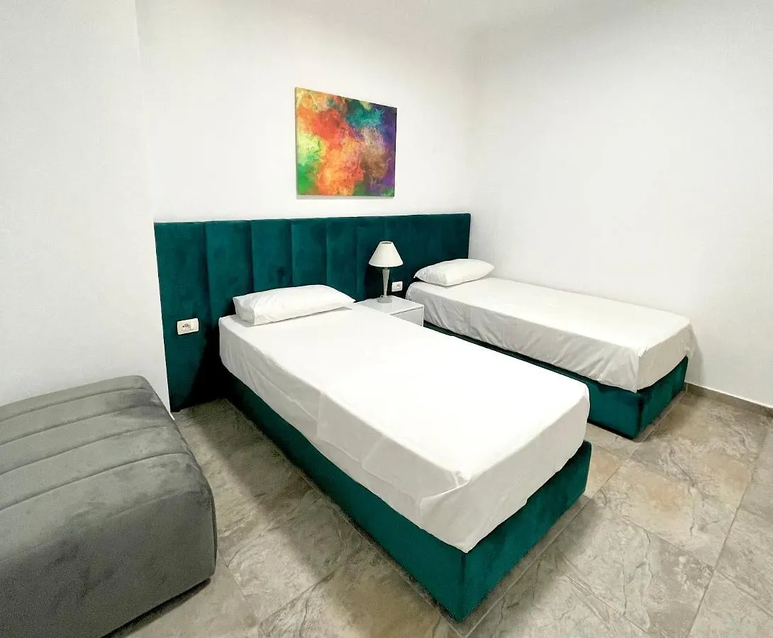 Sunny Bay Apartments Sarandë