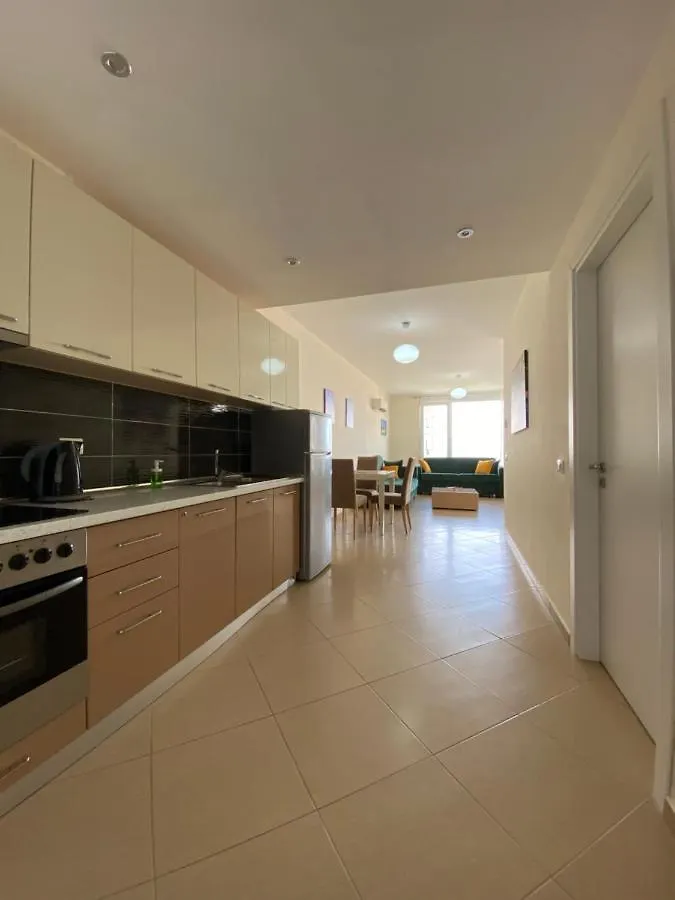 Sunny Bay Apartments Sarandë