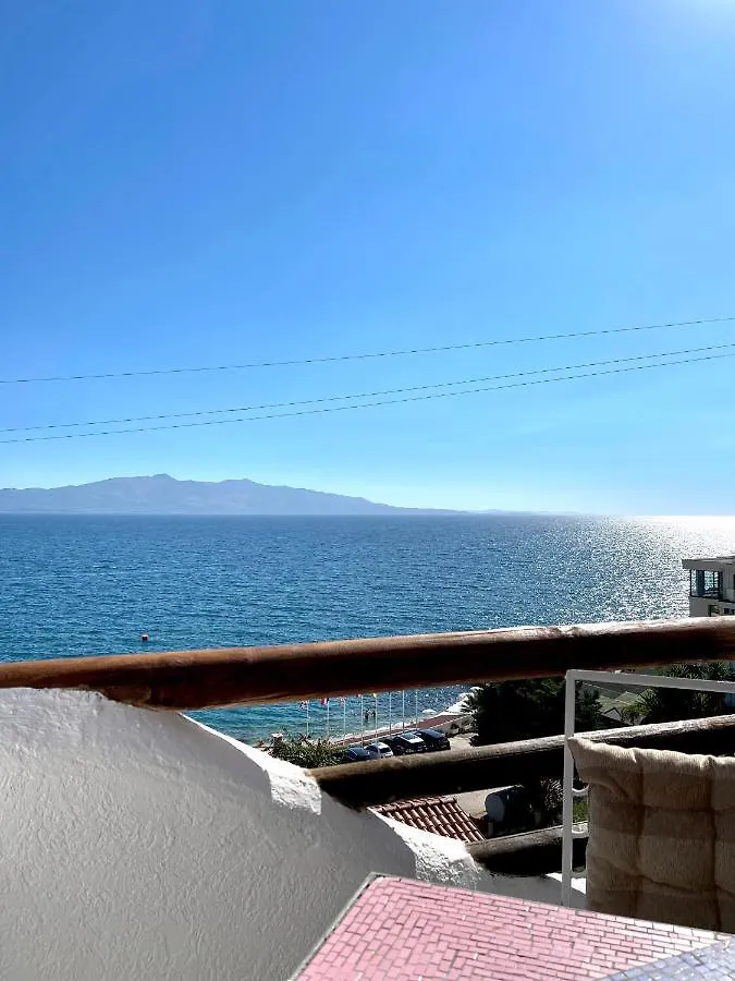 Sunny Bay Apartments Saranda 0*,