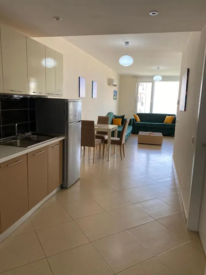 Sunny Bay Apartments Saranda Arnavutluk