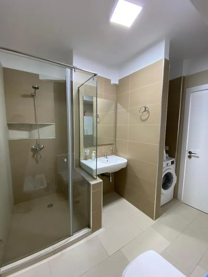 Sunny Bay Apartments Saranda 0*,